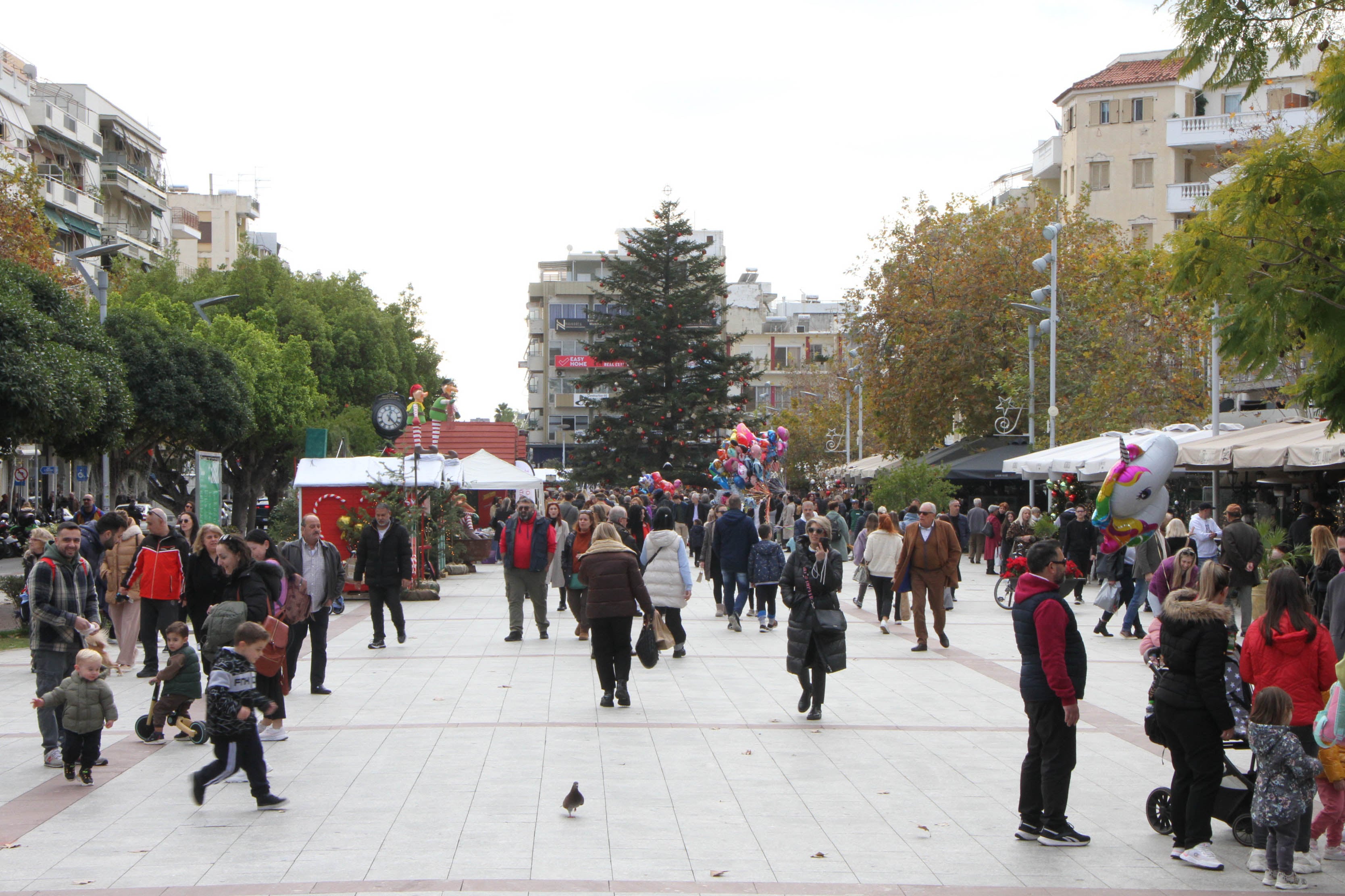 Φωτογραφία από την Κεντρική Πλατεία - Βασιλέως Γεωργίου στις γιορτές των Χριστουγέννων