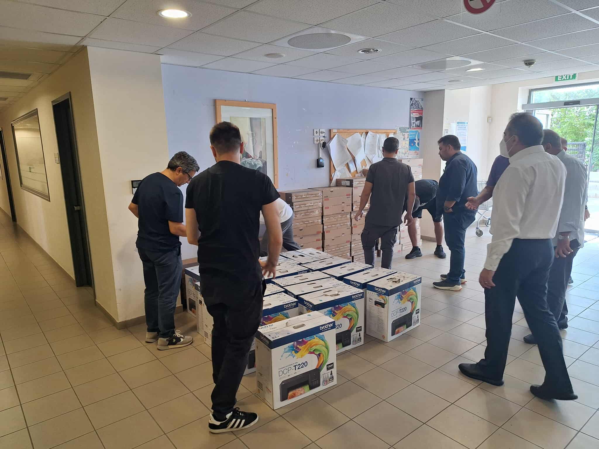 δωρεα για σχολεια καλαματα 3