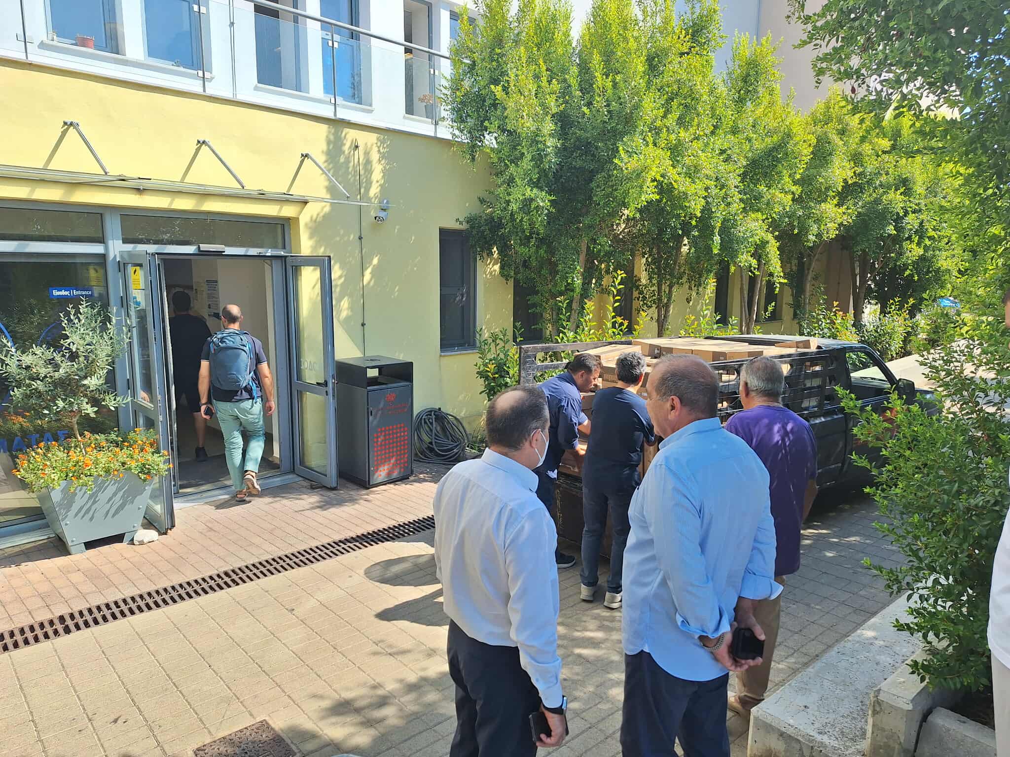 δωρεα για σχολεια καλαματα 4