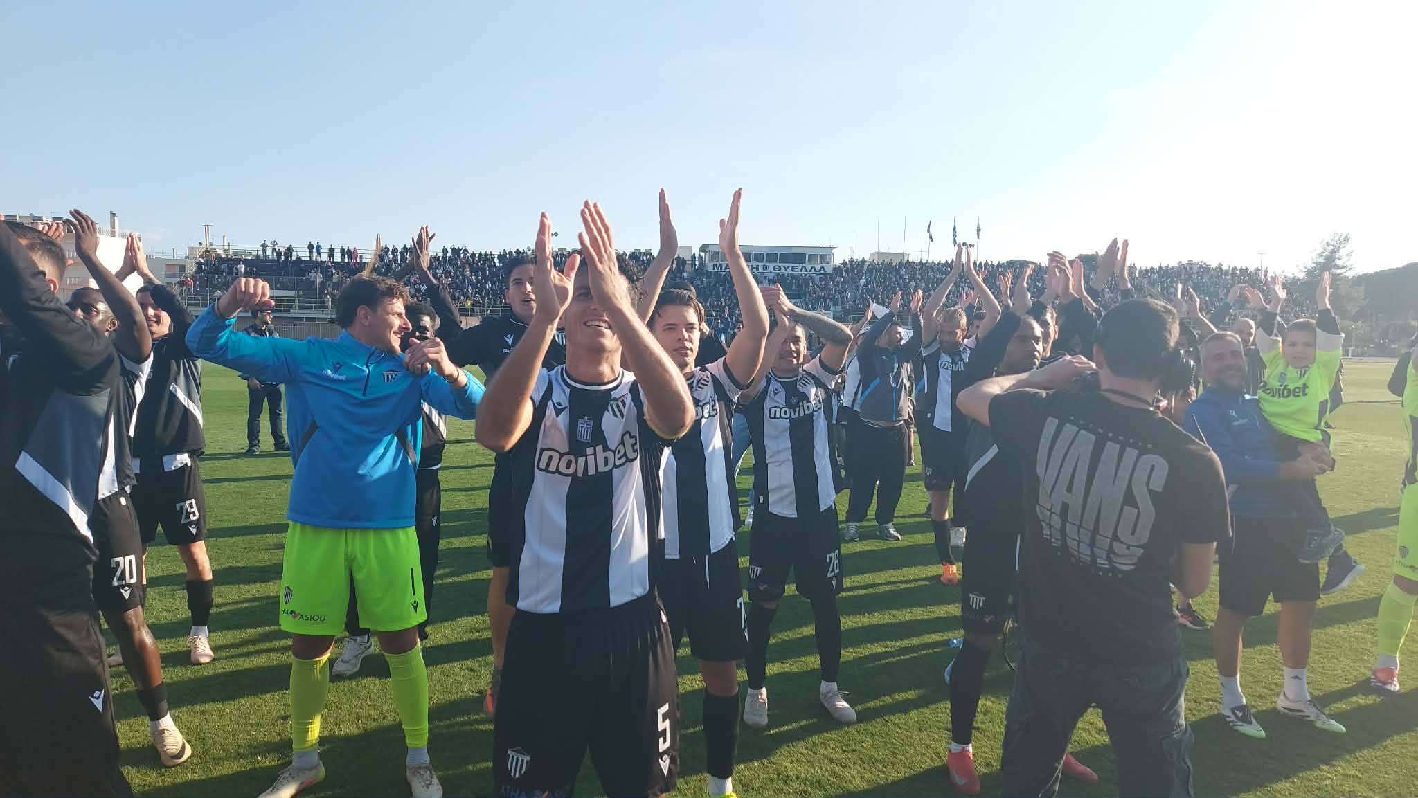 bd3e4a50 0e23 4ecc 8250 1c17aadac23a